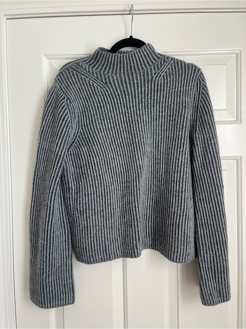 100% Wool Banana Republic Gray Sweater